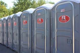 Best Deluxe Portable Toilet Rental  in Cle Elum, WA